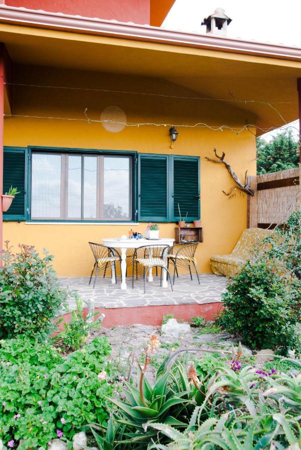 B&B Terra E Paglia Marrùbiu Eksteriør billede